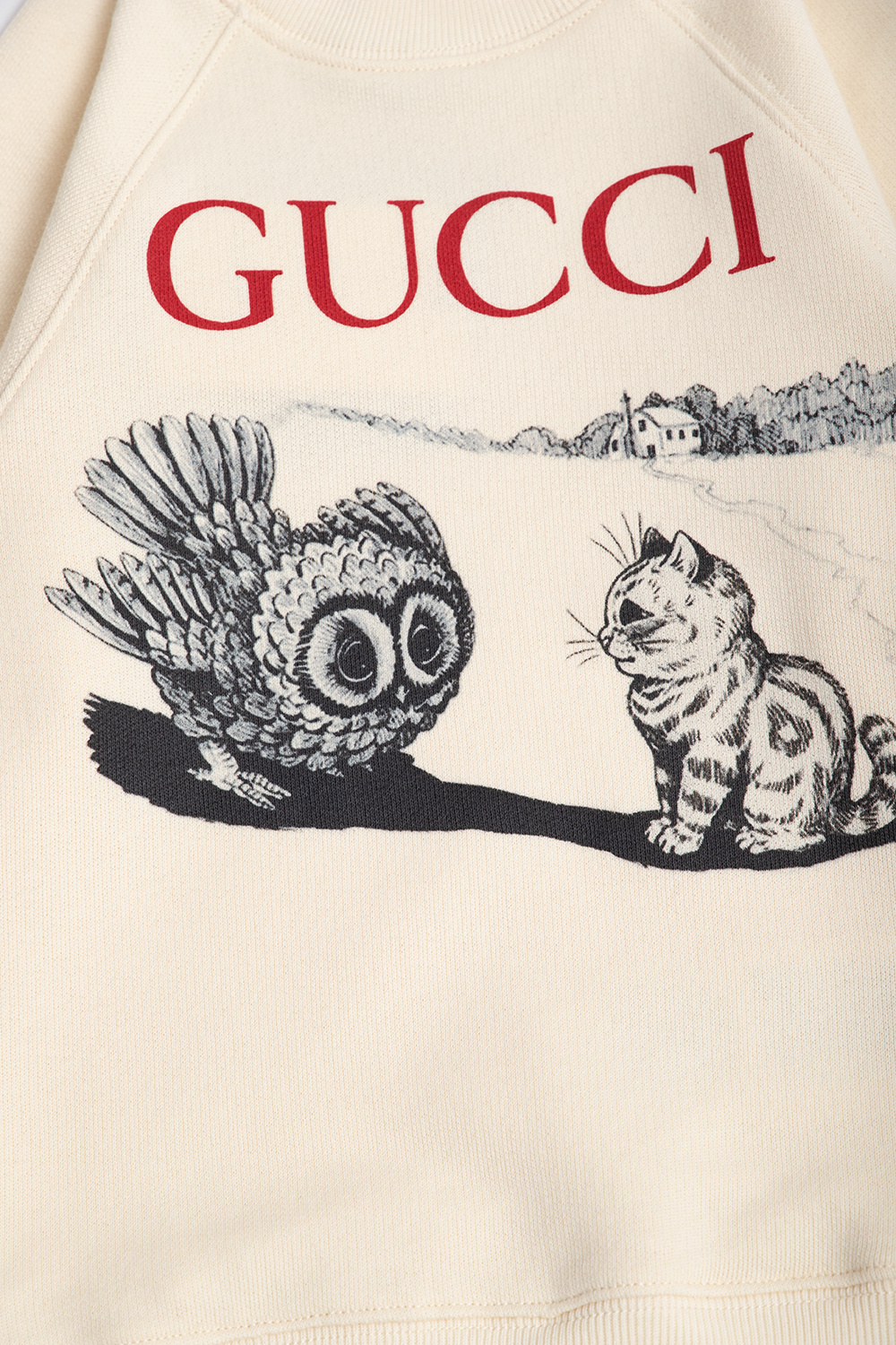 Gucci lion sweatshirt online